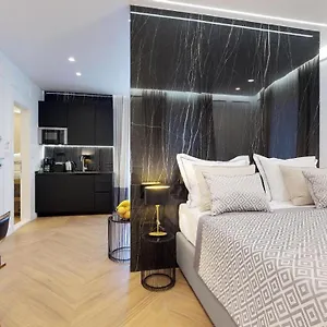 Illyria Luxury Apartment